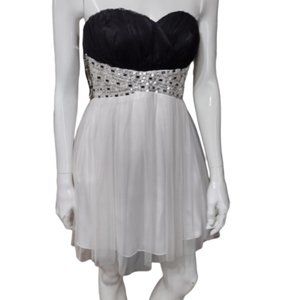 B. Darlin 5/6 Strapless Prom Dress